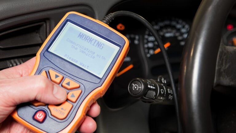 How to Use an Obd2 Scanner to Diagnose Car Problems